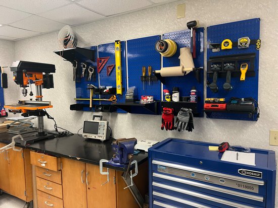 MUSC College of Medicine Biomedical Informatics Center Truman Brown Electronics Lab