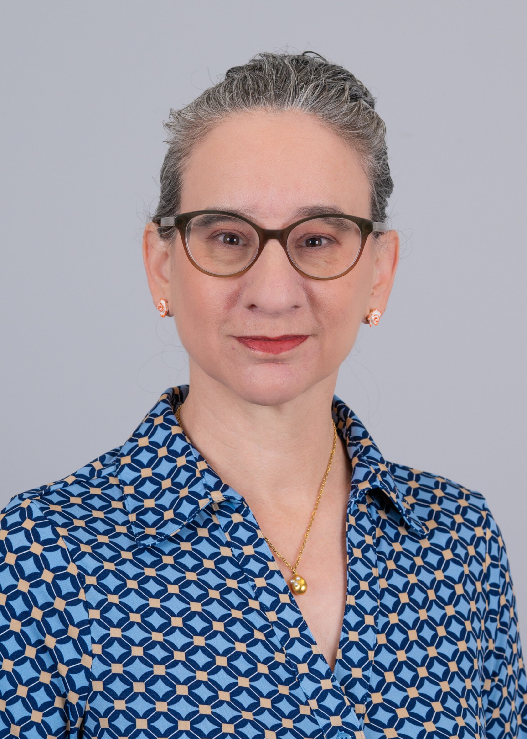 Leslie Cantu Hollings Cancer Center Staff wearing a blue dress shirt