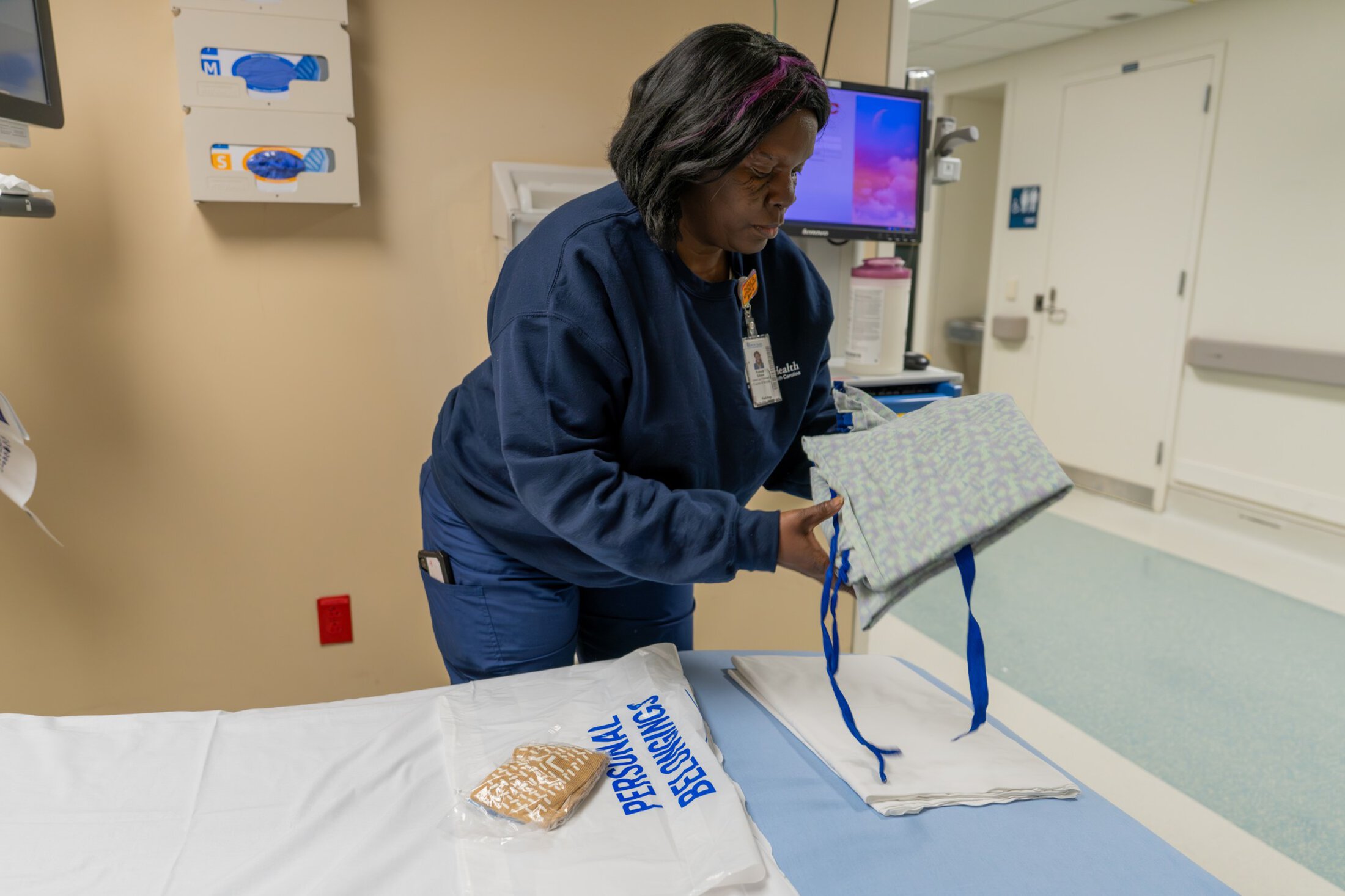 More than six years after diagnosis and treatment for colorectal cancer, Roberta Gibson continues to work at MUSC.